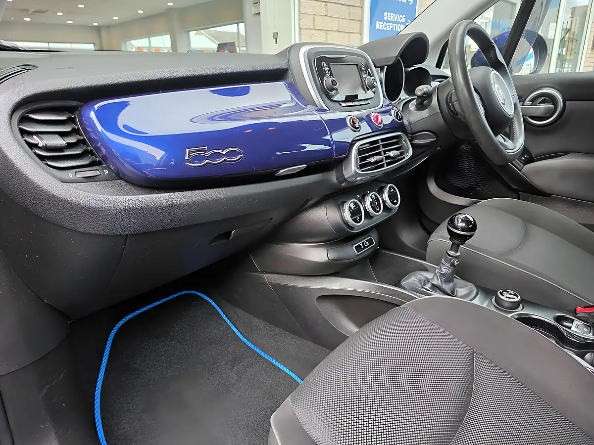Used 2016 Fiat 500X Pop Star Blue - Interior and Exterior details 10