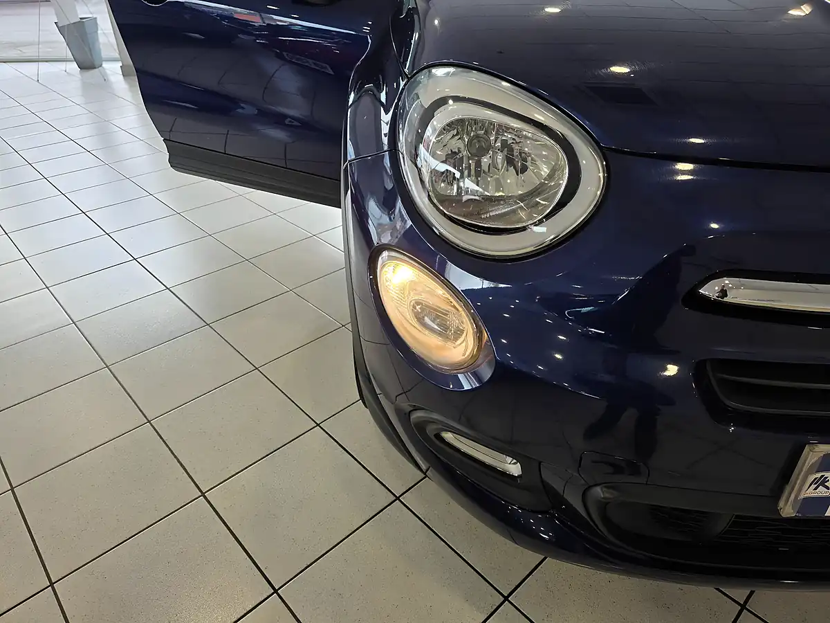 Used 2016 Fiat 500X Pop Star Blue - Interior and Exterior details 19