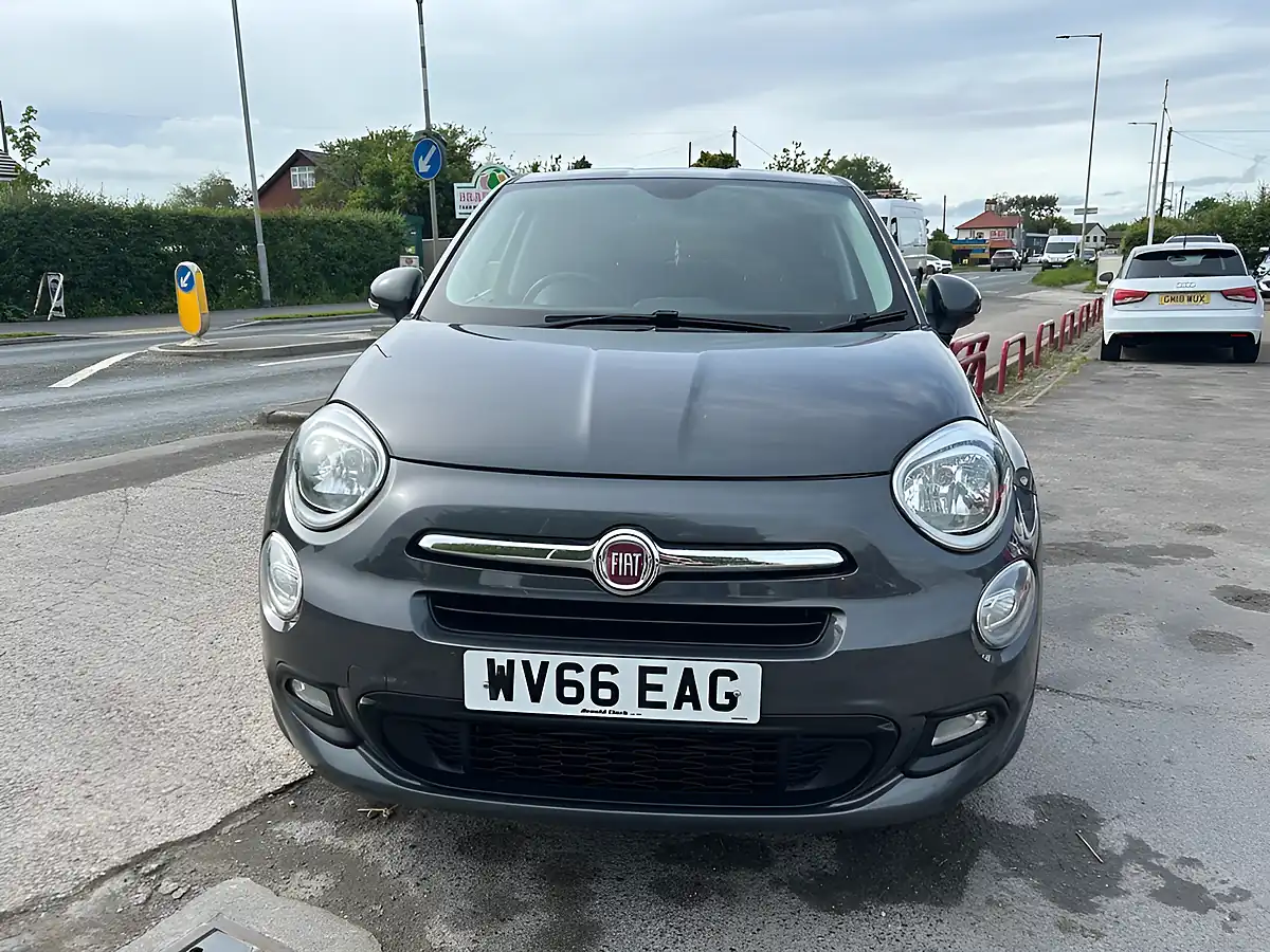 Used 2016 Fiat 500X Pop Star Grey - Interior and Exterior details 10