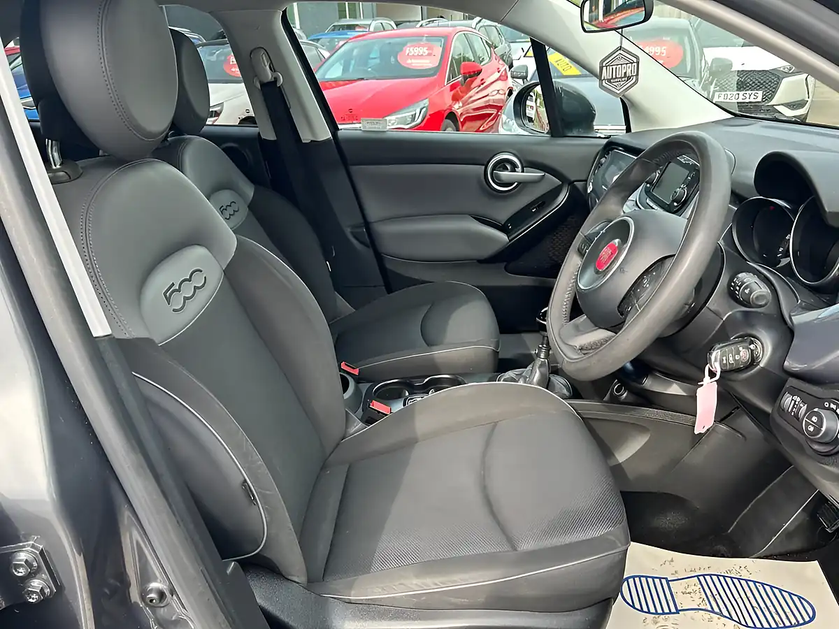 Used 2016 Fiat 500X Pop Star Grey - Interior and Exterior details 11