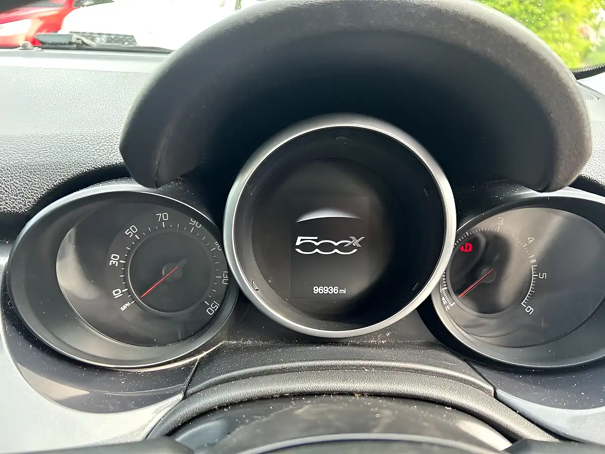 Used 2016 Fiat 500X Pop Star Grey - Interior and Exterior details 17