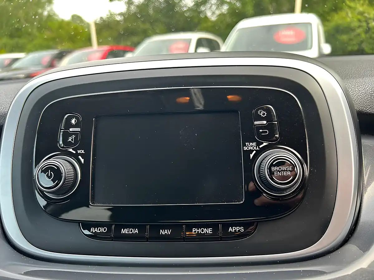 Used 2016 Fiat 500X Pop Star Grey - Interior and Exterior details 18