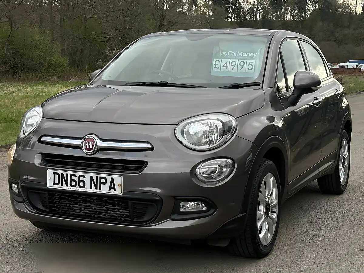Used 2016 Fiat 500X Pop Star Magnetic Bronze - Interior and Exterior details 10