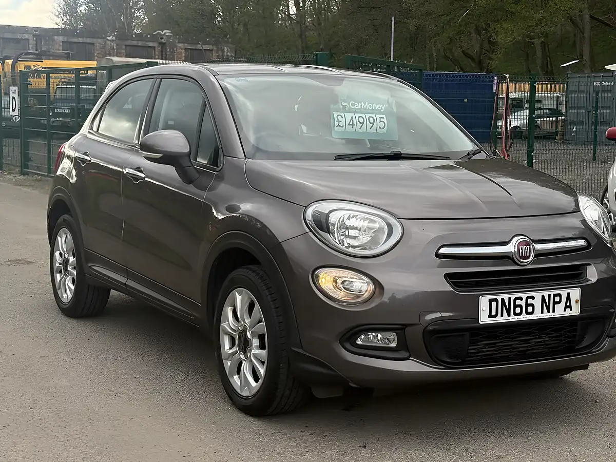 Used 2016 Fiat 500X Pop Star Magnetic Bronze - Interior and Exterior details 3