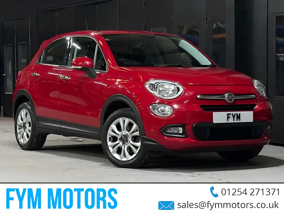 Used 2016 Fiat 500X Pop Star Red - Front View