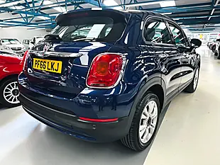 Used 2016 Fiat 500X Pop Star Venetia Blue - Interior and Exterior details 5