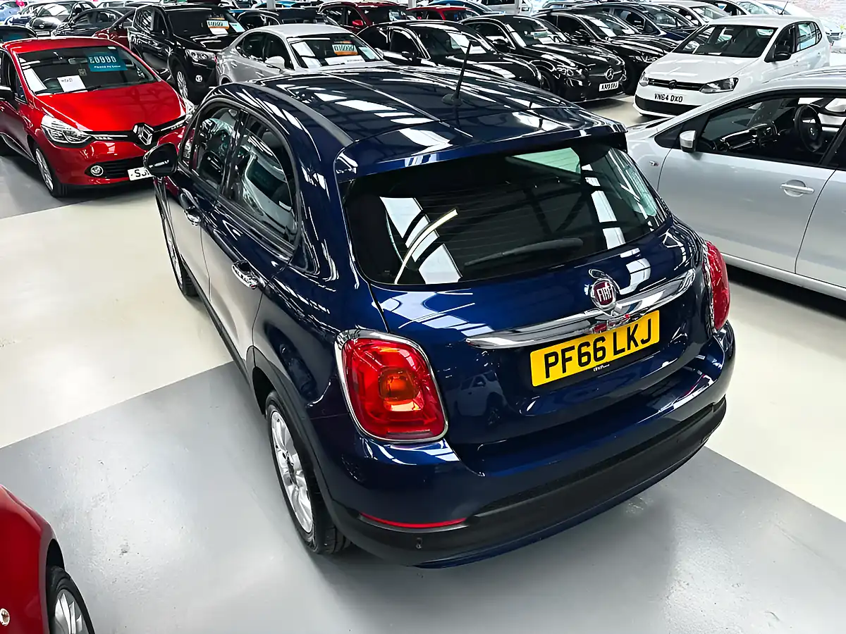 Used 2016 Fiat 500X Pop Star Venetia Blue - Interior and Exterior details 9