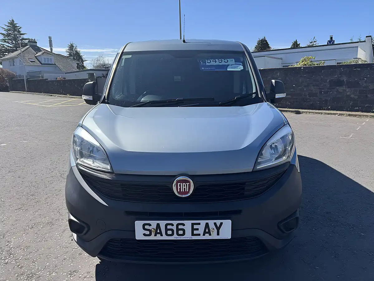 Used 2016 Fiat Doblo Cargo Blue - Interior and Exterior details 2