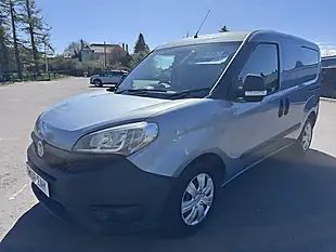 Used 2016 Fiat Doblo Cargo Blue - Interior and Exterior details 3