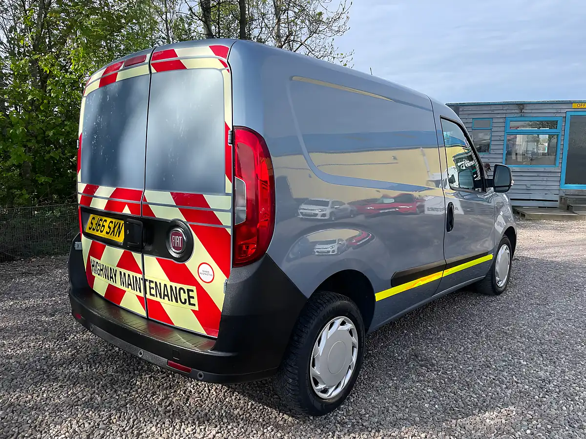Used 2016 Fiat Doblo Panel Van L1 H1 Blue - Interior and Exterior details 3