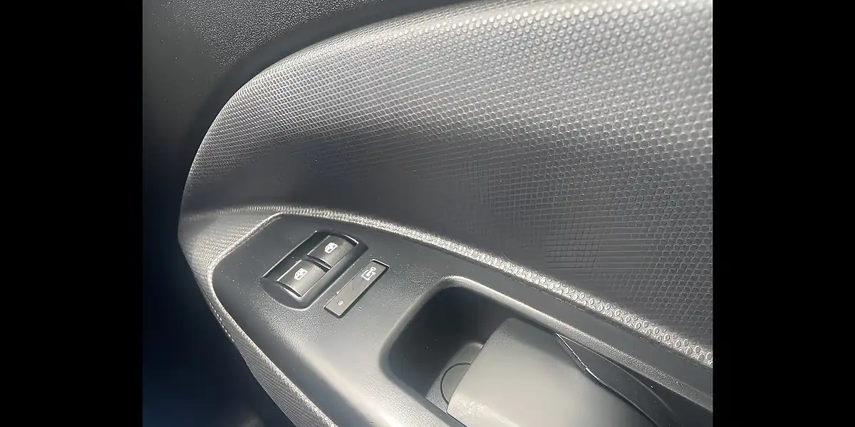 Used 2016 Fiat Doblo Panel Van White - Interior and Exterior details 11