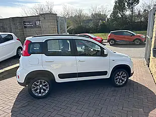 Used 2016 Fiat Panda 4X4 White - Interior and Exterior details 12