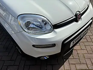 Used 2016 Fiat Panda 4X4 White - Interior and Exterior details 17