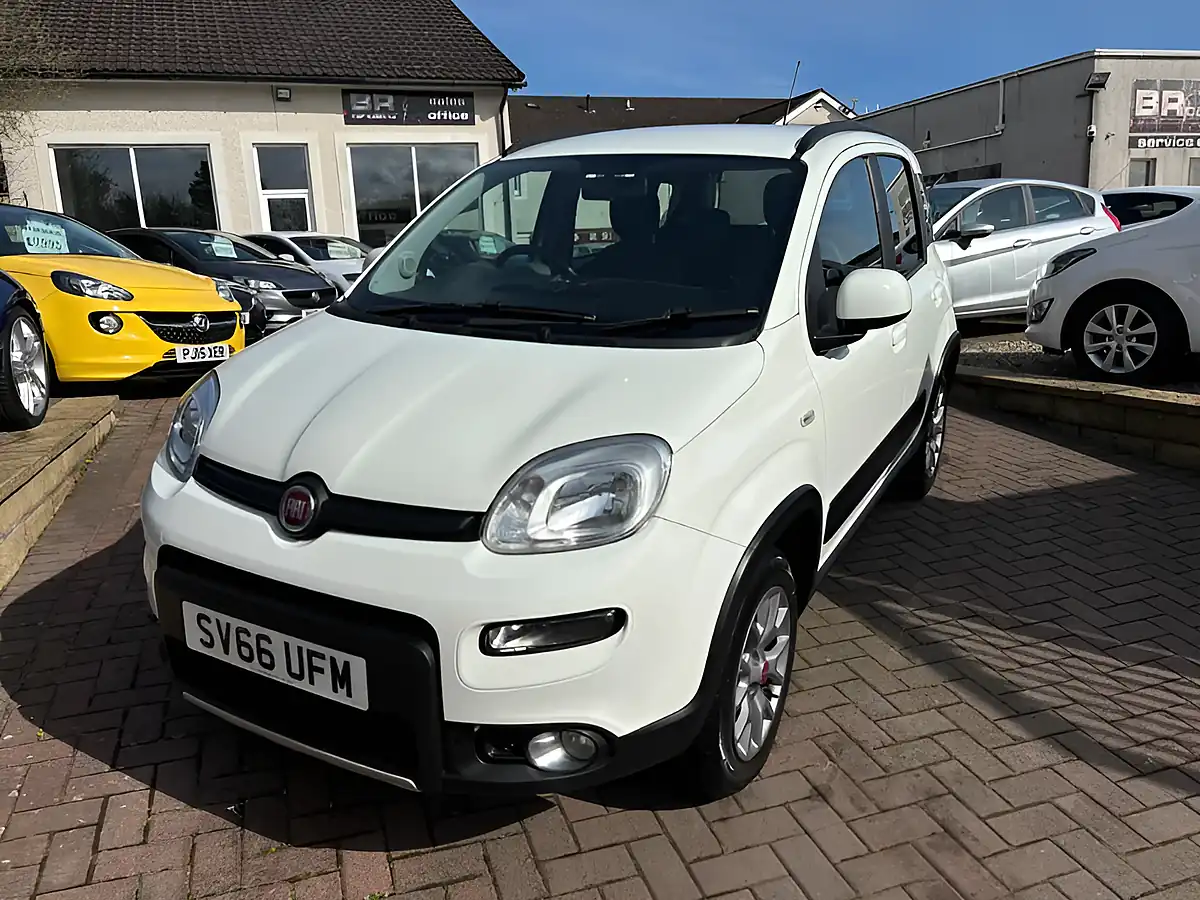 Used 2016 Fiat Panda 4X4 White - Interior and Exterior details 4