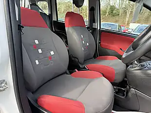 Used 2016 Fiat Panda Easy White - Interior and Exterior details 17