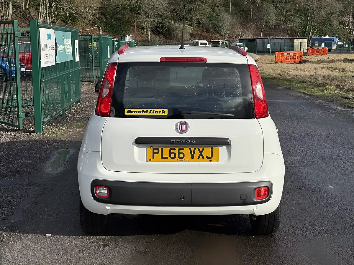 Used 2016 Fiat Panda Easy White - Interior and Exterior details 7