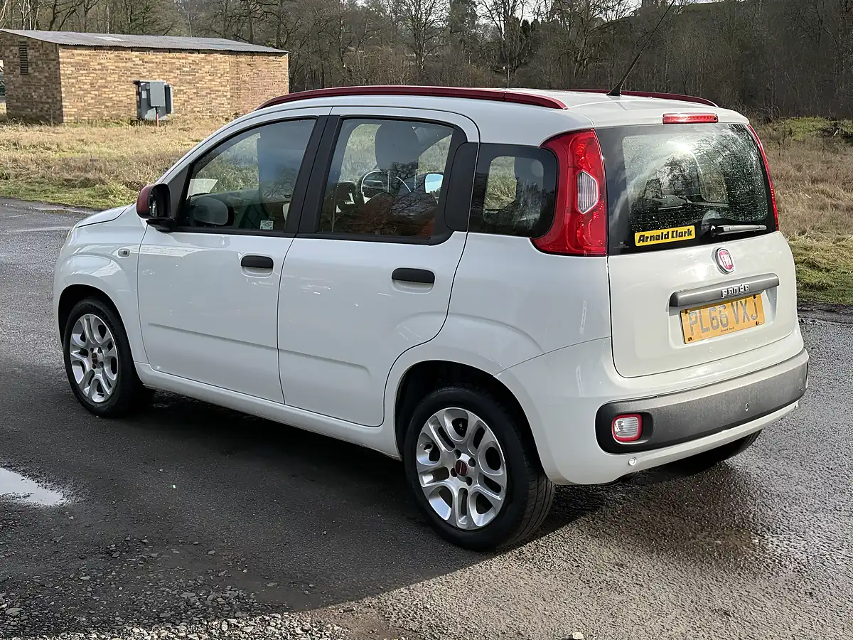 Used 2016 Fiat Panda Easy White - Interior and Exterior details 8