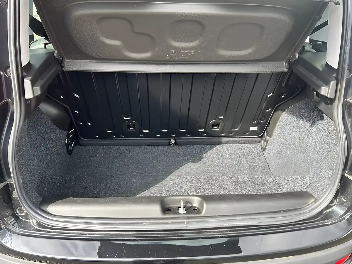 Used 2016 Fiat Panda Lounge Black - Interior and Exterior details 13