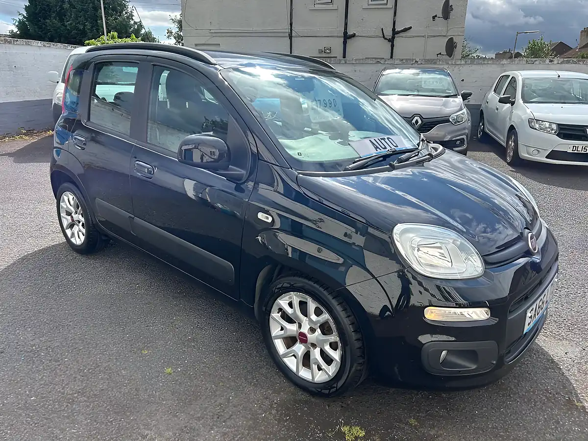 Used 2016 Fiat Panda Lounge Black - Interior and Exterior details 20