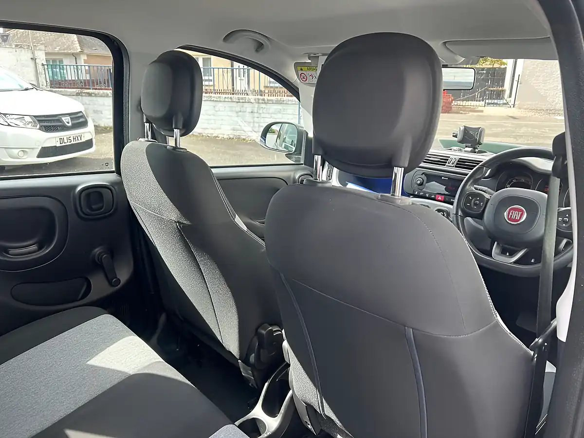 Used 2016 Fiat Panda Lounge Black - Interior and Exterior details 9