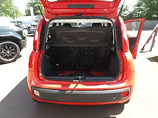 Used 2016 Fiat Panda Lounge Red - Interior and Exterior details 5