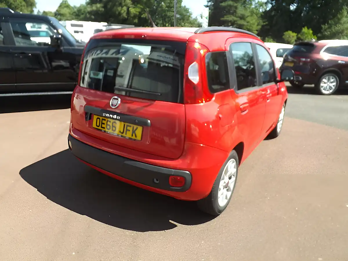 Used 2016 Fiat Panda Lounge Red - Interior and Exterior details 6