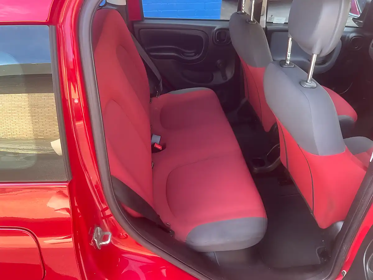 Used 2016 Fiat Panda Pop Red - Interior and Exterior details 15