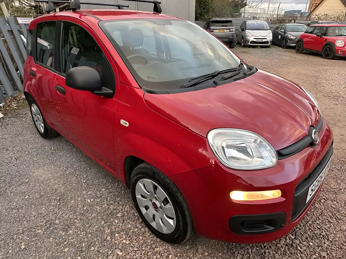 Used 2016 Fiat Panda Pop Red - Front View