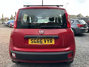 Used 2016 Fiat Panda Pop Red - Interior and Exterior details 12