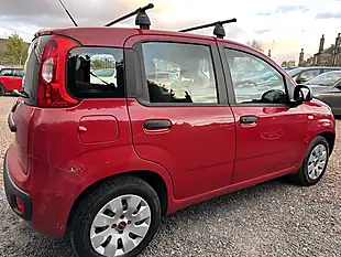 Used 2016 Fiat Panda Pop Red - Interior and Exterior details 13