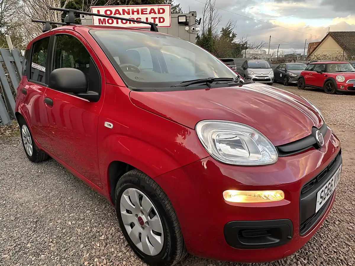 Used 2016 Fiat Panda Pop Red - Interior and Exterior details 2