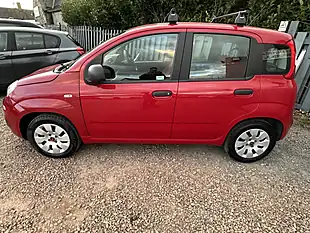 Used 2016 Fiat Panda Pop Red - Interior and Exterior details 8