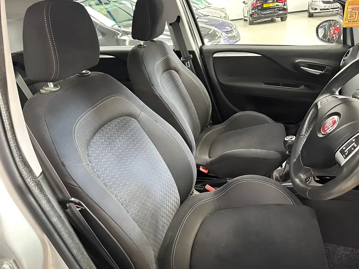 Used 2016 Fiat Punto Easy + Lyrica Grey - Interior and Exterior details 10