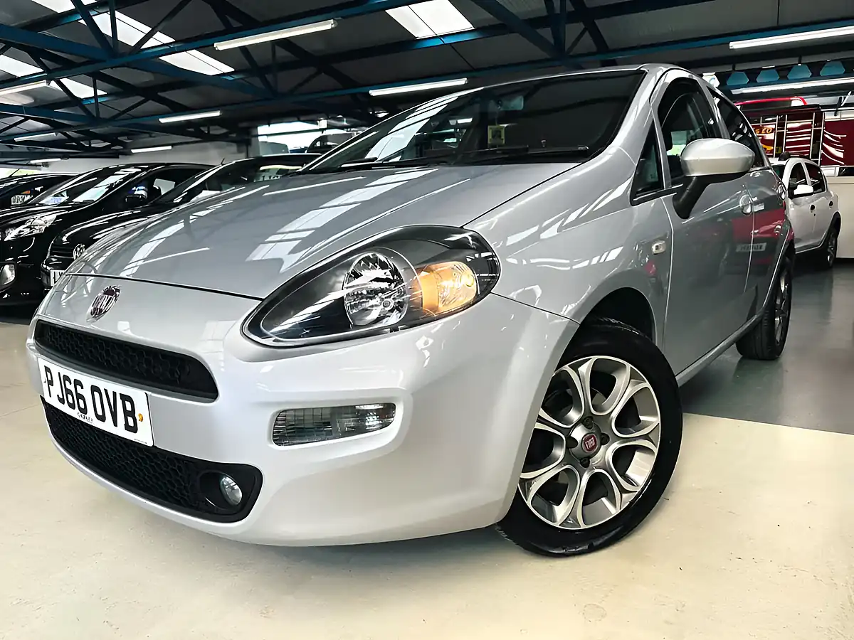 Used 2016 Fiat Punto Easy + Lyrica Grey - Interior and Exterior details 2