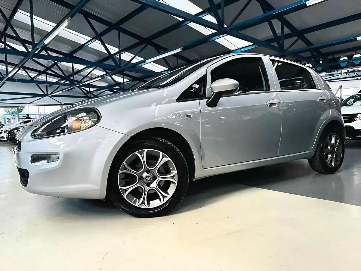 Used 2016 Fiat Punto Easy + Lyrica Grey - Interior and Exterior details 4