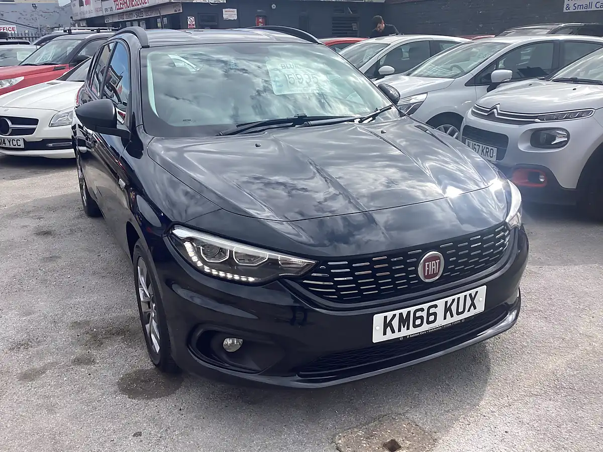 Used 2016 Fiat Tipo Easy Plus Black - Interior and Exterior details 2