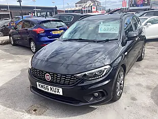 Used 2016 Fiat Tipo Easy Plus Black - Interior and Exterior details 3