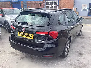 Used 2016 Fiat Tipo Easy Plus Black - Interior and Exterior details 7