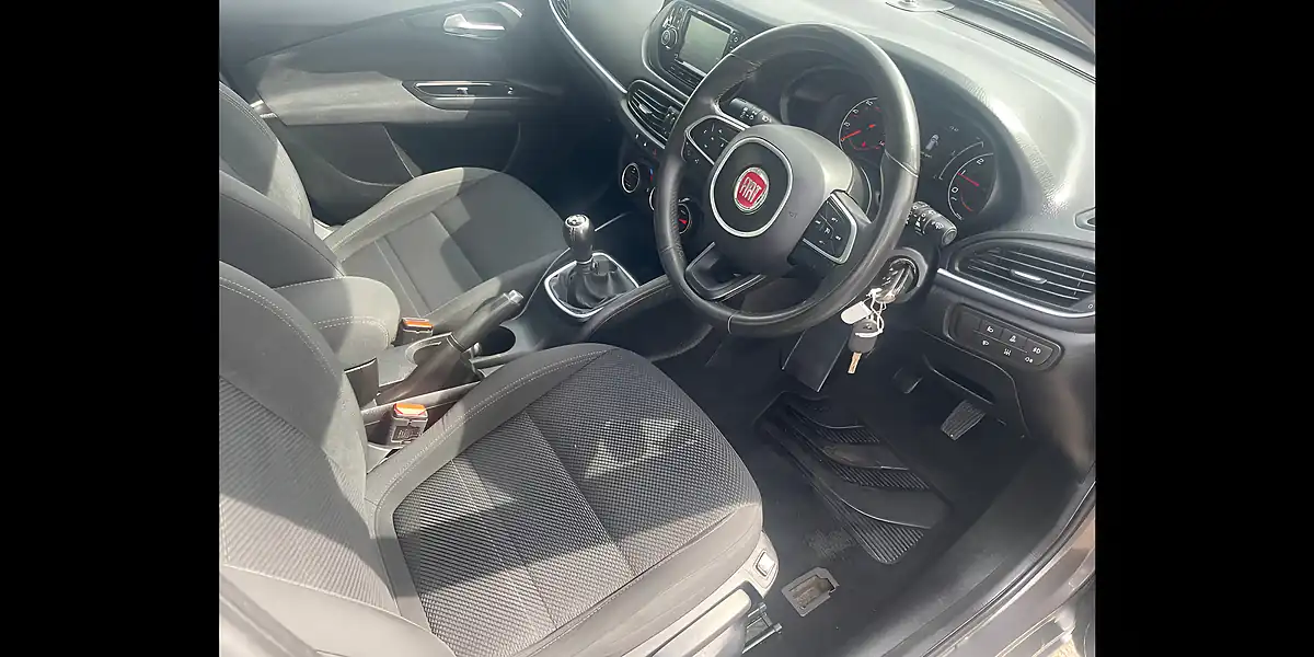 Used 2016 Fiat Tipo Lounge Grey - Interior and Exterior details 12