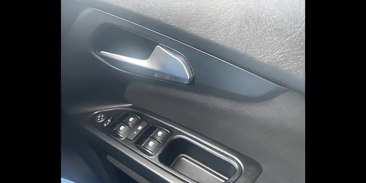 Used 2016 Fiat Tipo Lounge Grey - Interior and Exterior details 16