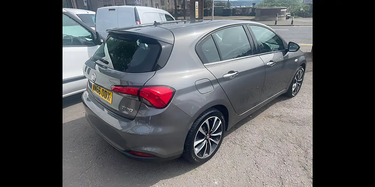 Used 2016 Fiat Tipo Lounge Grey - Interior and Exterior details 4