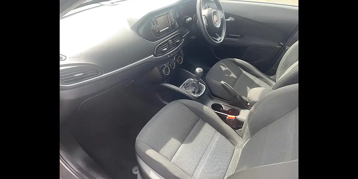 Used 2016 Fiat Tipo Lounge Grey - Interior and Exterior details 8