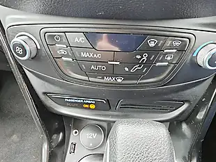 Used 2016 Ford B-Max Titanium Grey - Interior and Exterior details 12
