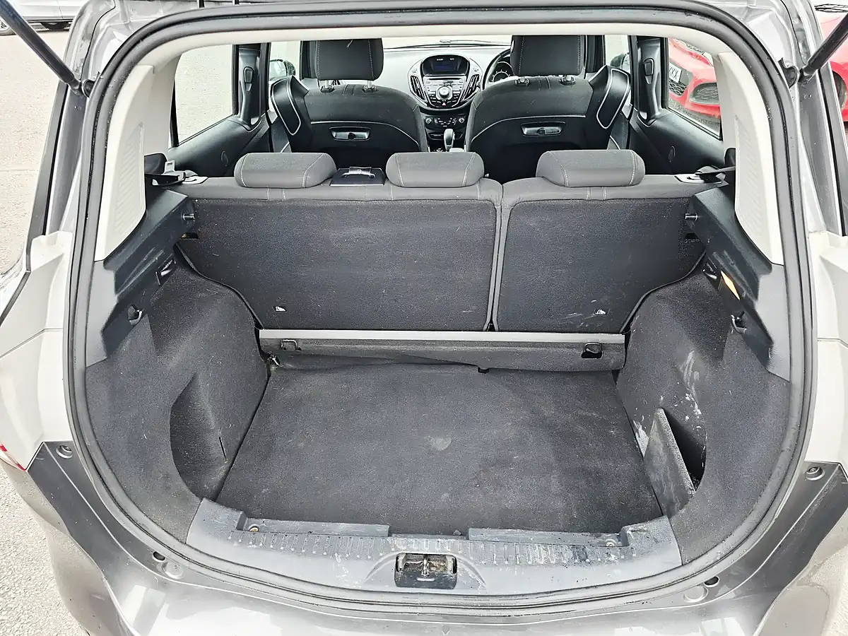 Used 2016 Ford B-Max Titanium Grey - Interior and Exterior details 9