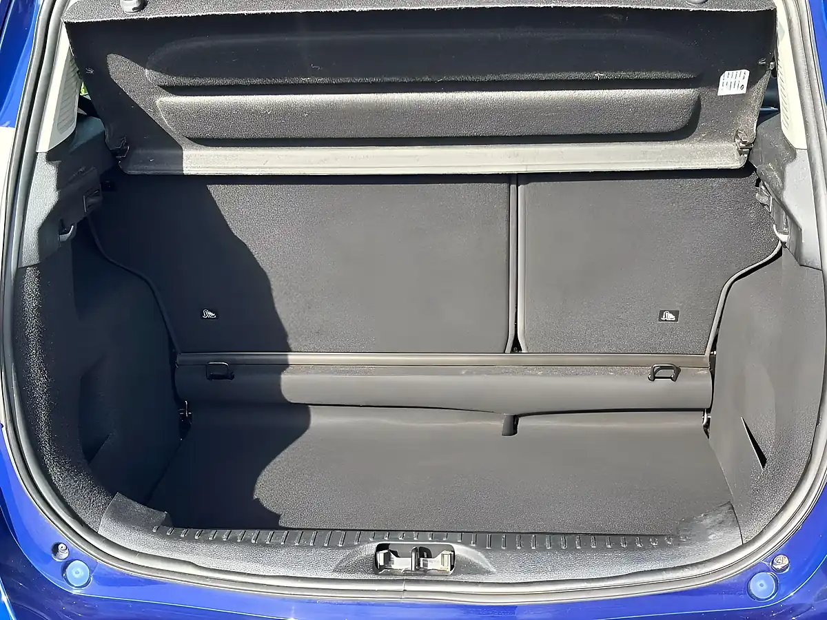 Used 2016 Ford B-Max Zetec Blue - Interior and Exterior details 18