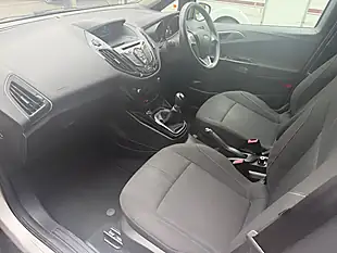 Used 2016 Ford B-Max Zetec Silver - Interior and Exterior details 17