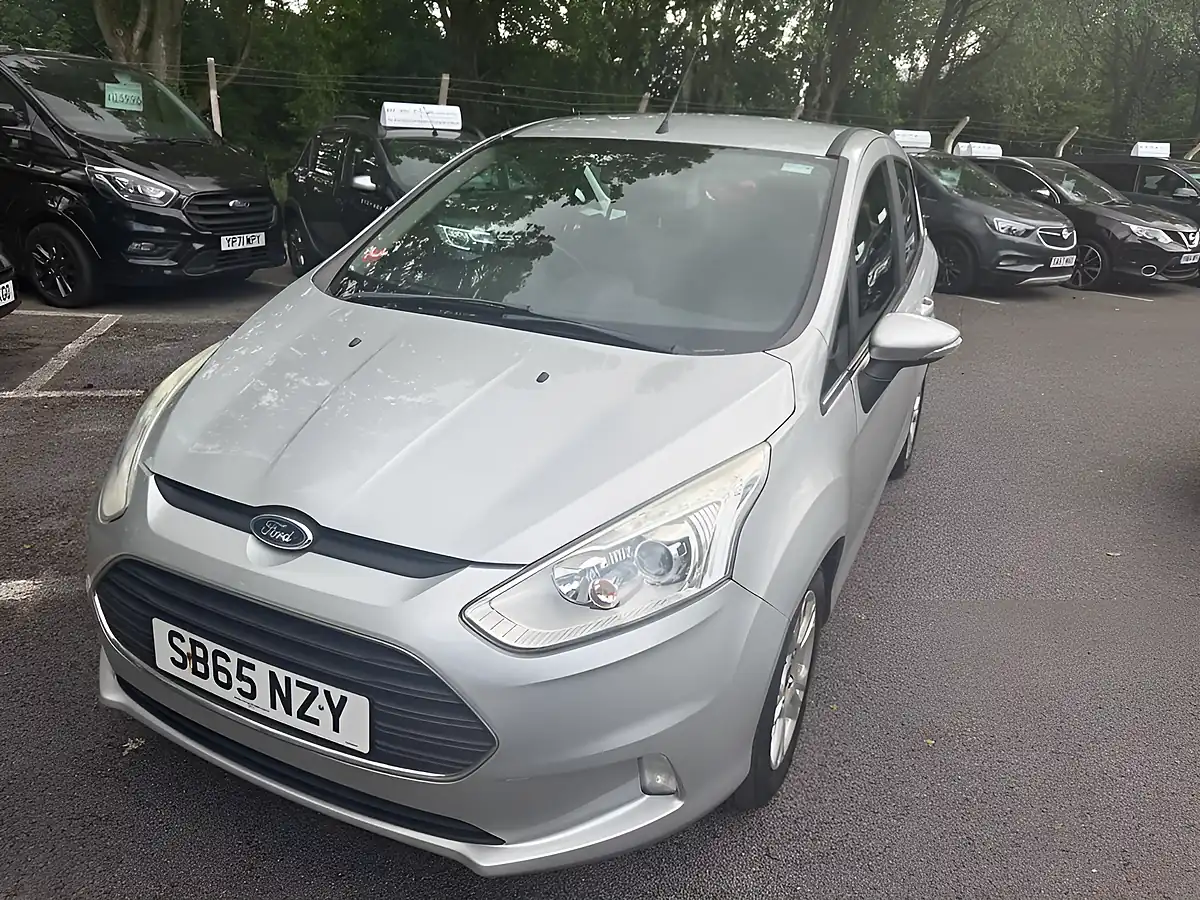 Used 2016 Ford B-Max Zetec Silver - Interior and Exterior details 3