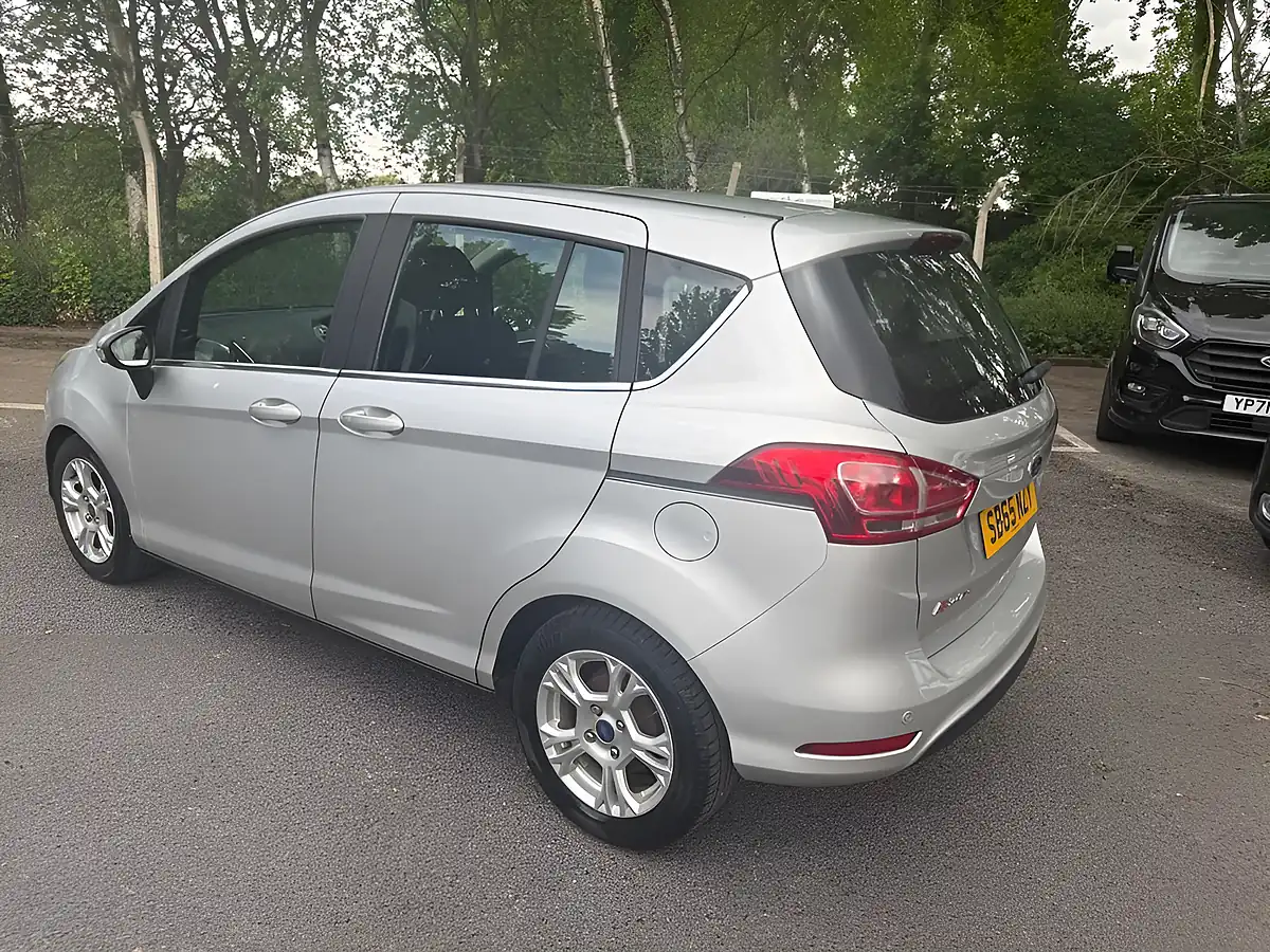 Used 2016 Ford B-Max Zetec Silver - Interior and Exterior details 5