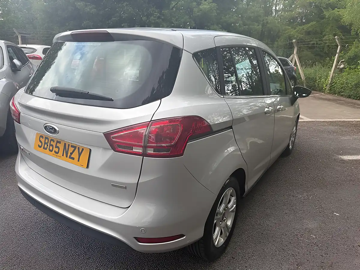 Used 2016 Ford B-Max Zetec Silver - Interior and Exterior details 7