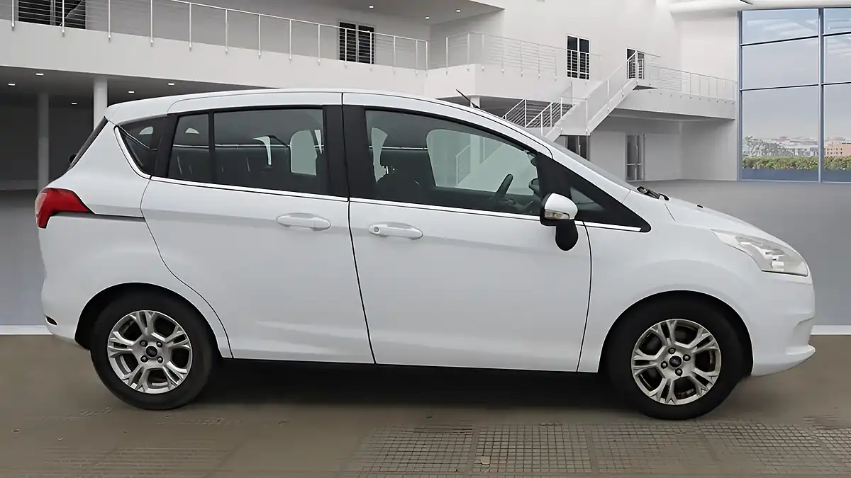 Used 2016 Ford B-Max Zetec White - Interior and Exterior details 5